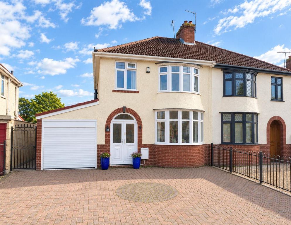 Property photo 1 of 26