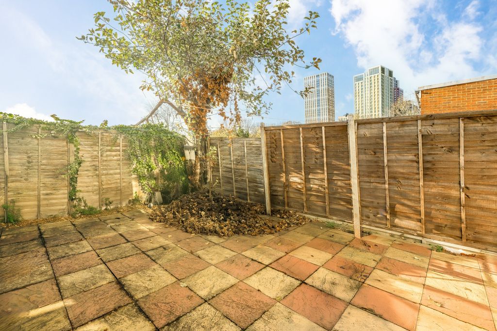 Property photo 3 of 7
