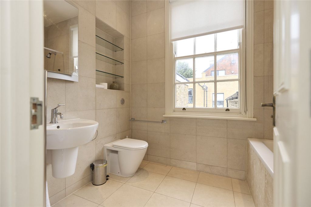 Property photo 3 of 21 Picture No. 04