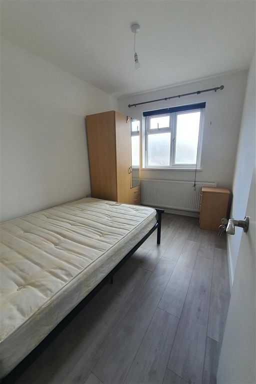 Property photo 3 of 12 20250224_134534.Jpg