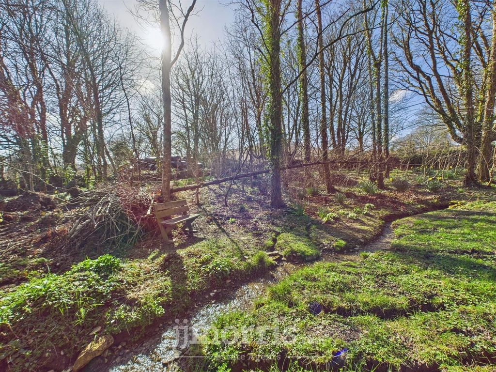 Property photo 1 of 26 Cam02122G0-Pr0253-Still009.Jpg