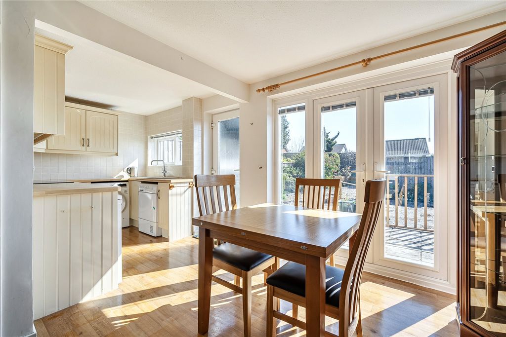 Property photo 2 of 19 Kitchen/Dining