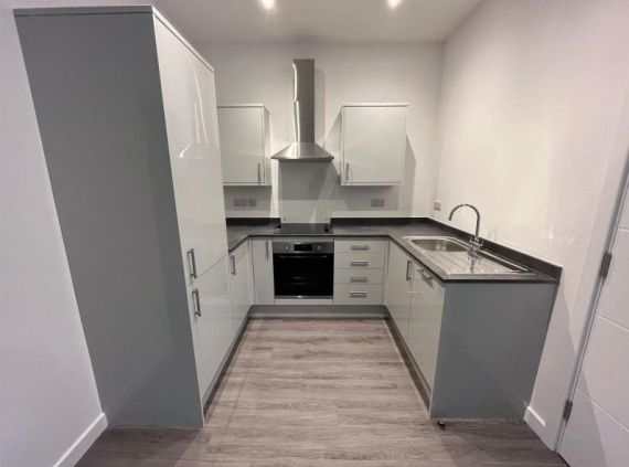 Property photo 2 of 7 Kitchen