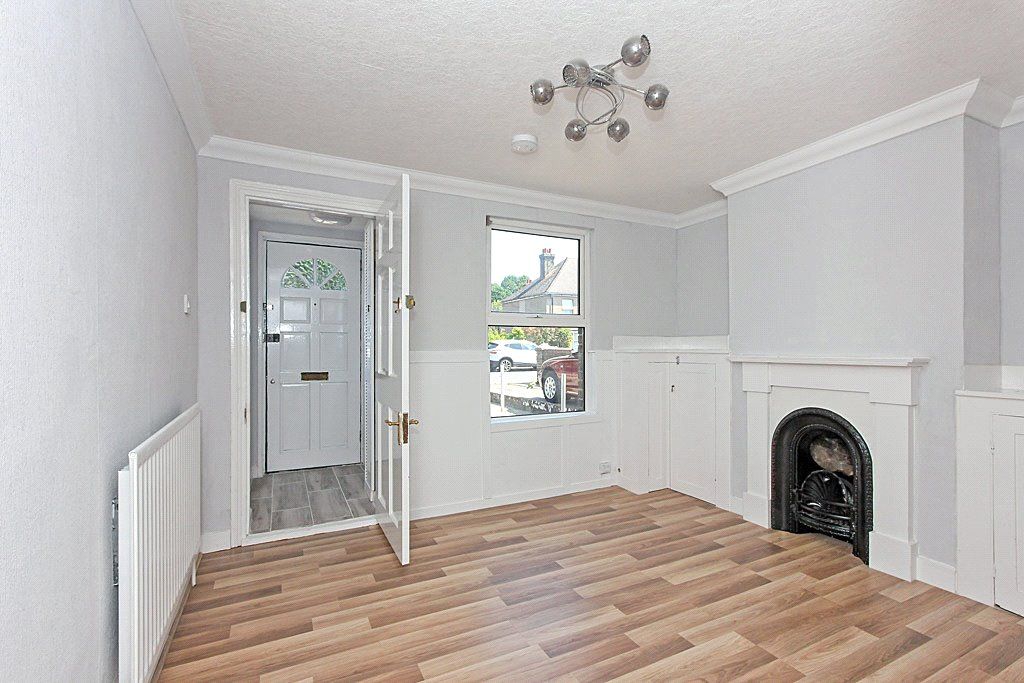 Property photo 2 of 17 Picture No. 36