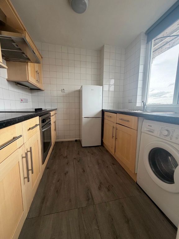 Property photo 1 of 4