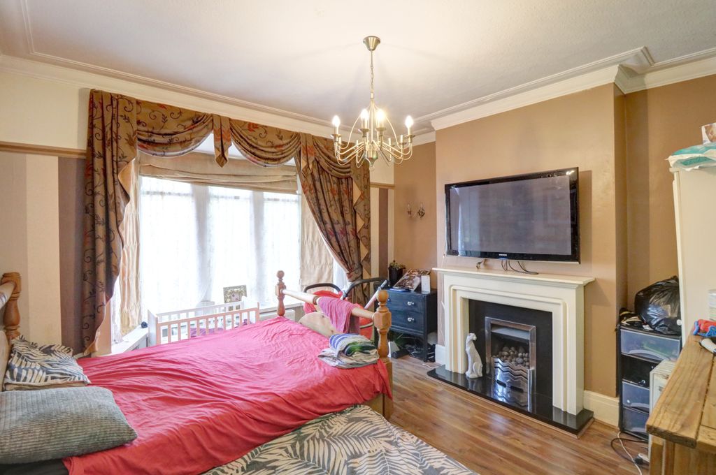 3 bed semidetached house for sale in Devonshire Road, Blackpool FY3