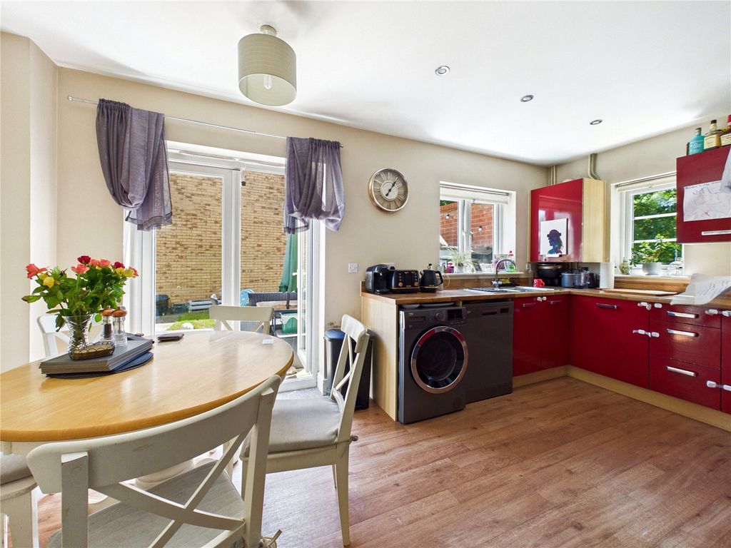 Property photo 3 of 13 Picture No. 08