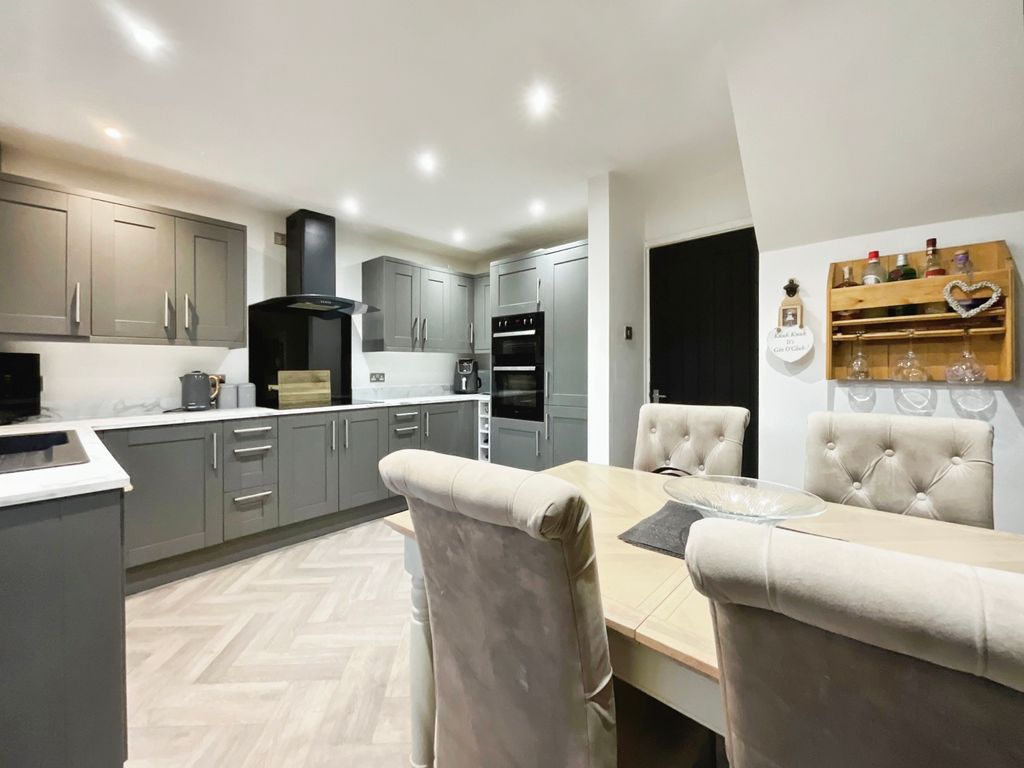 Property photo 2 of 18 Stunning Open Plan Kitchen/Dining Space - Perfect For The Family Or Dinner Parties