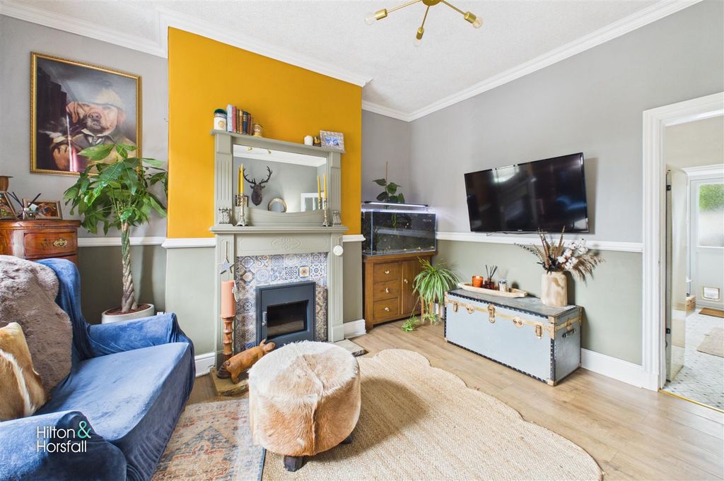 Property photo 3 of 21 Parkinson Street