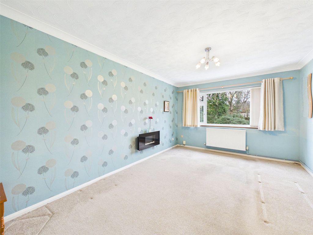 Property photo 2 of 16 Picture No. 03