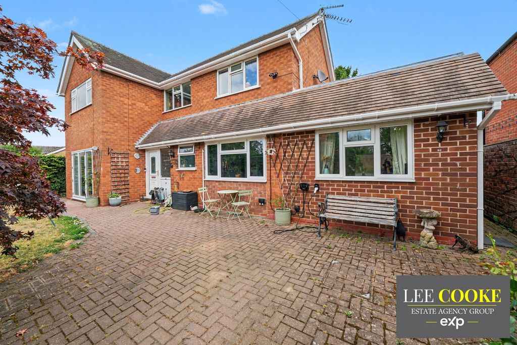 Property photo 3 of 38
