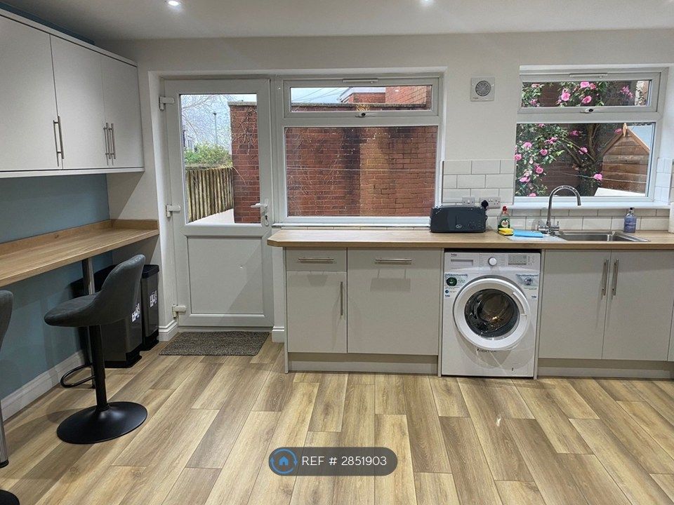 Property photo 3 of 20 Open Plan Kitchen/Lounge