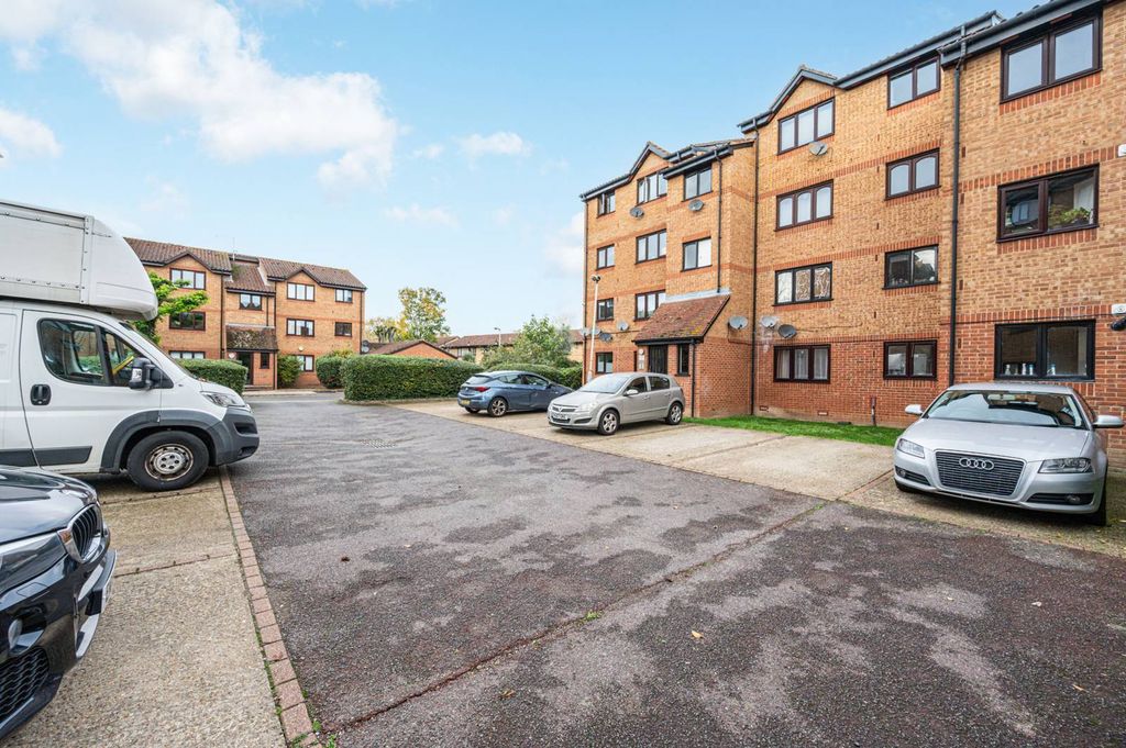 Property photo 3 of 3