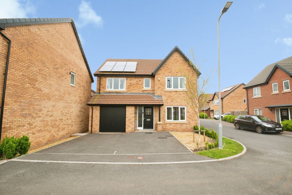 Property photo 1 of 15