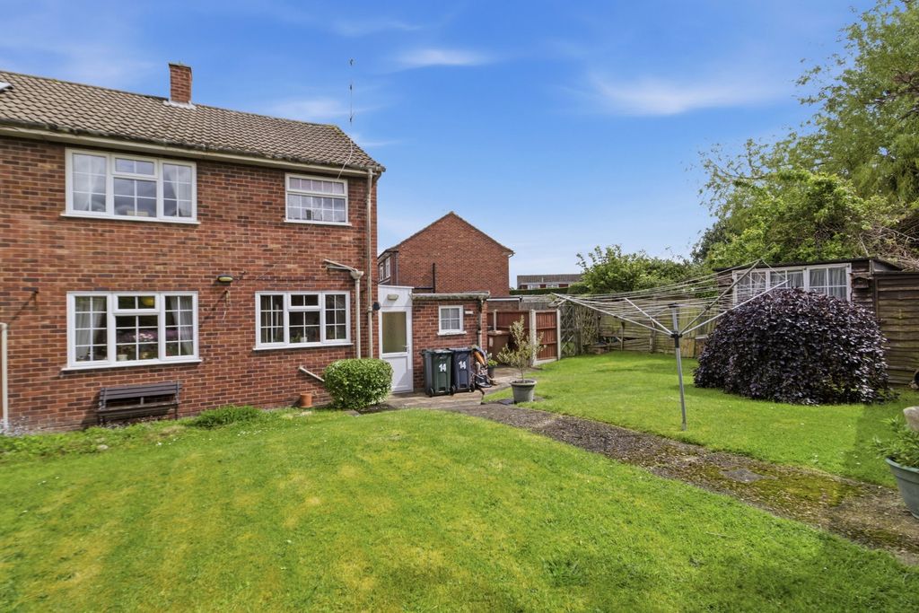 Property photo 2 of 15