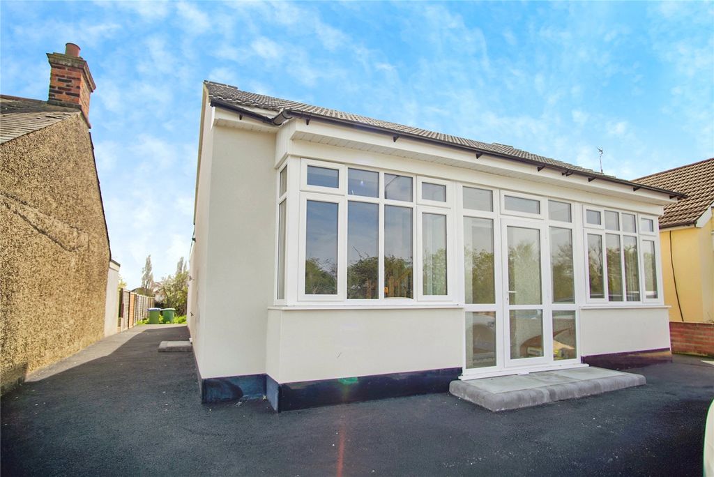 Property photo 1 of 13 Picture No. 15