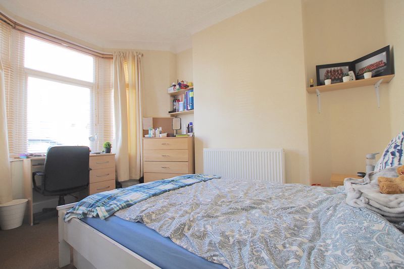 Property photo 3 of 10 Photo 2