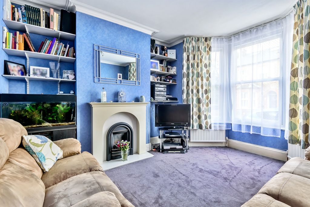 Property photo 2 of 15