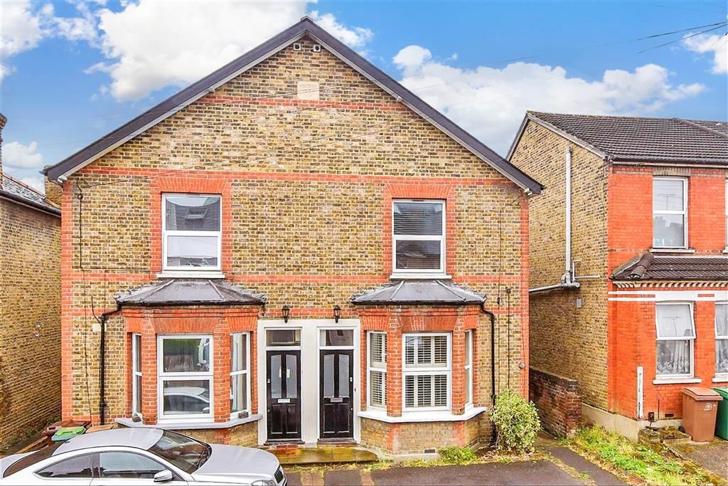Property photo 1 of 14 External
