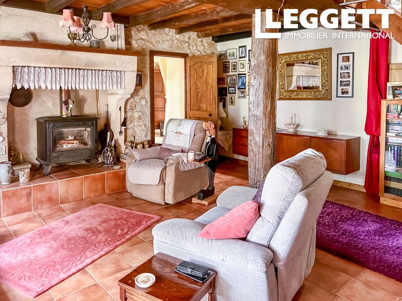 Property photo 3 of 10