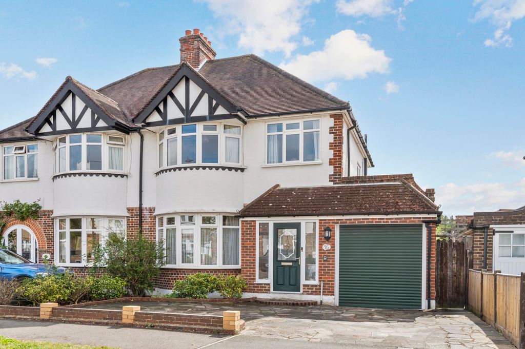 Property photo 1 of 31 Picture No. 25