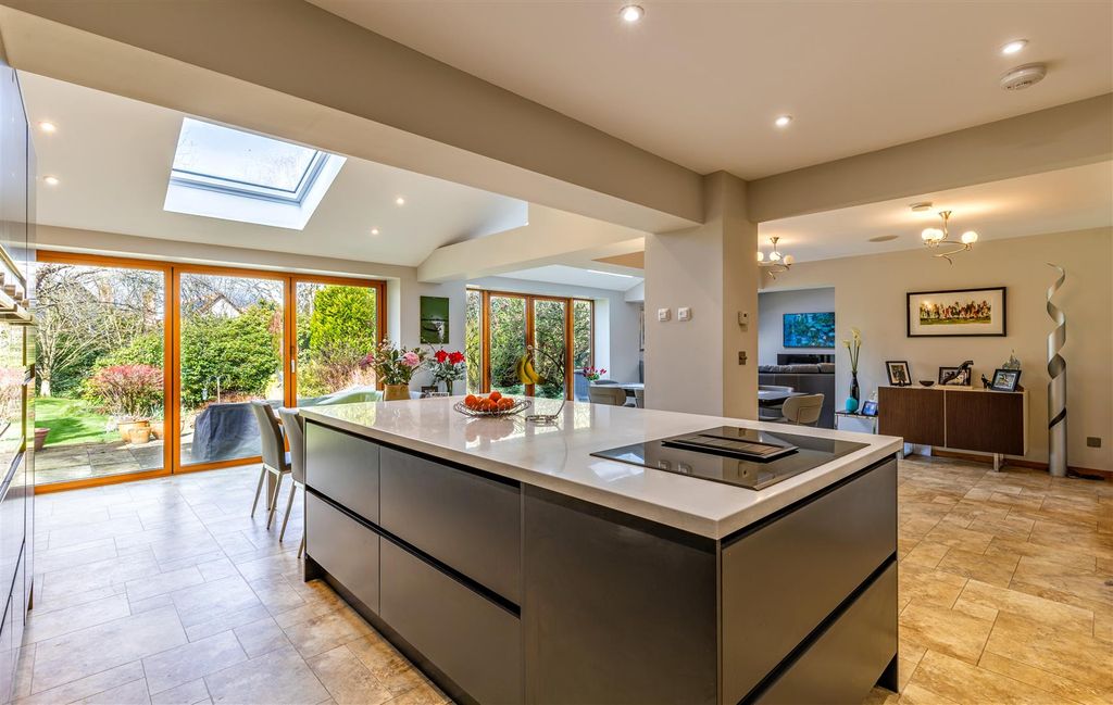 Property photo 2 of 28 Bx1A6619-Hdr.Jpg