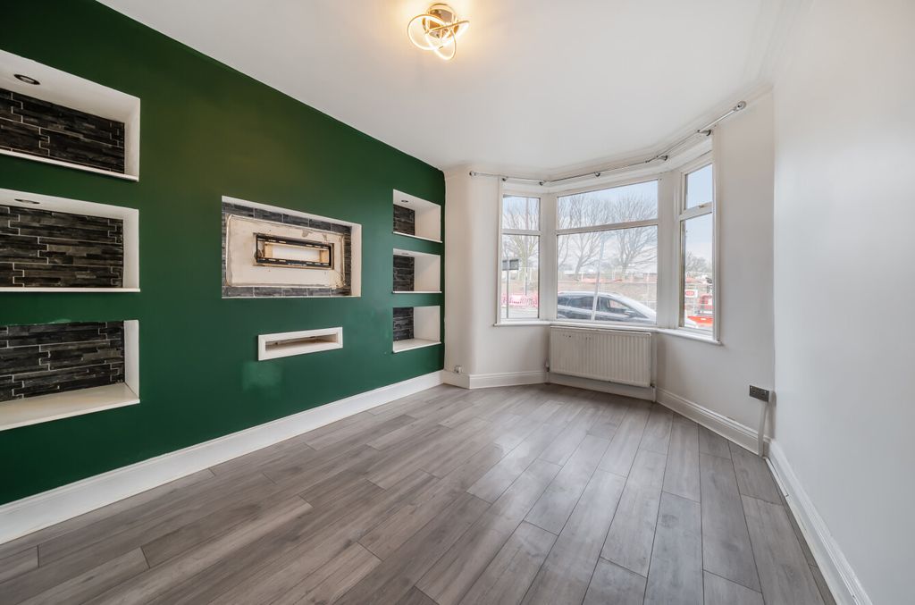 Property photo 3 of 21 1392934-17-69414B...