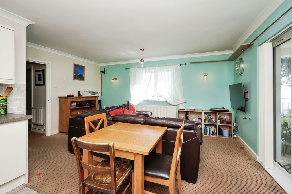 Property photo 3 of 17 Photography