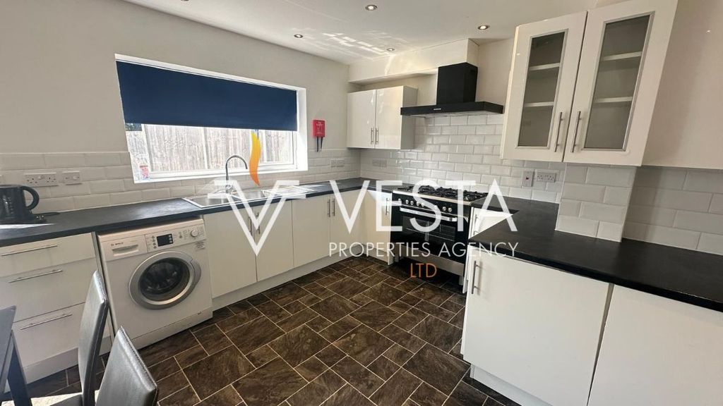 Property photo 1 of 49