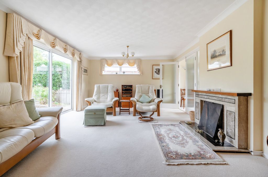 Property photo 2 of 15 1343169-20-68A86A...