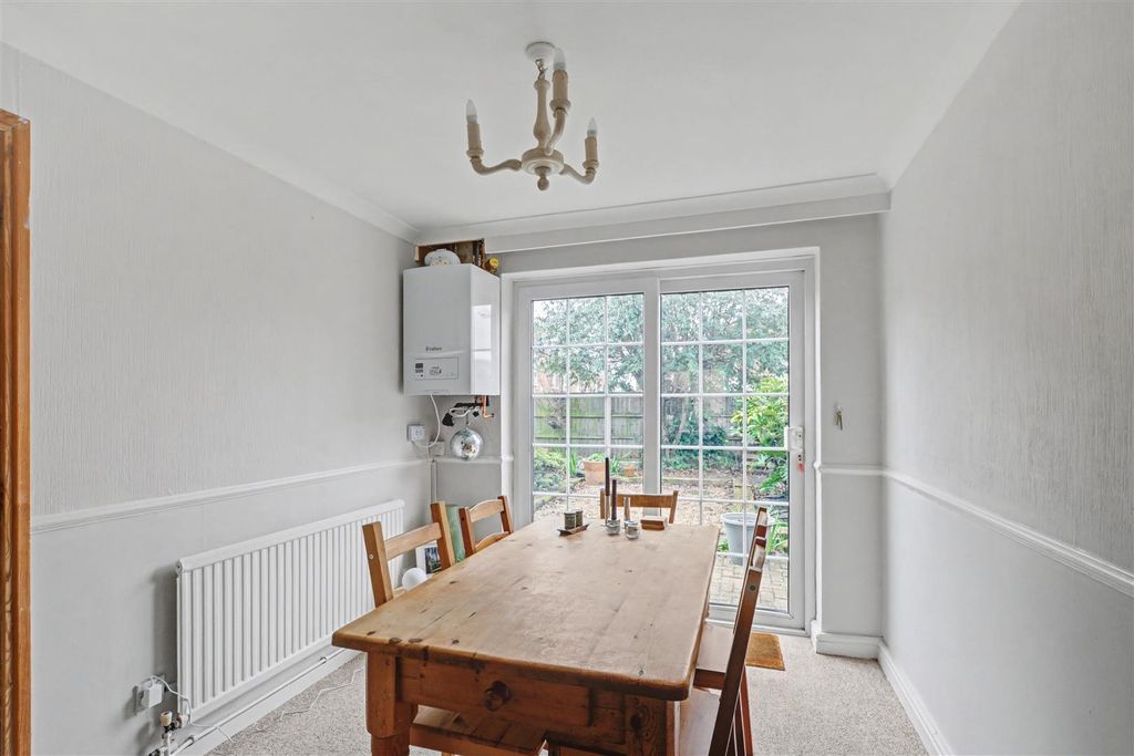 Property photo 3 of 14 Dining Room_1.Jpeg