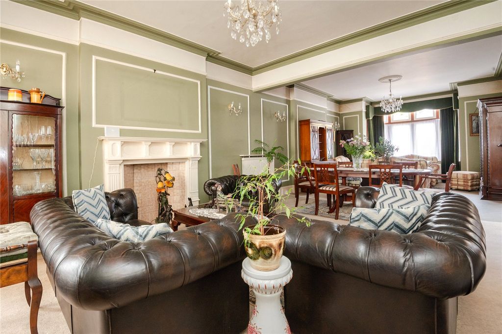 Property photo 2 of 20 Picture No. 5