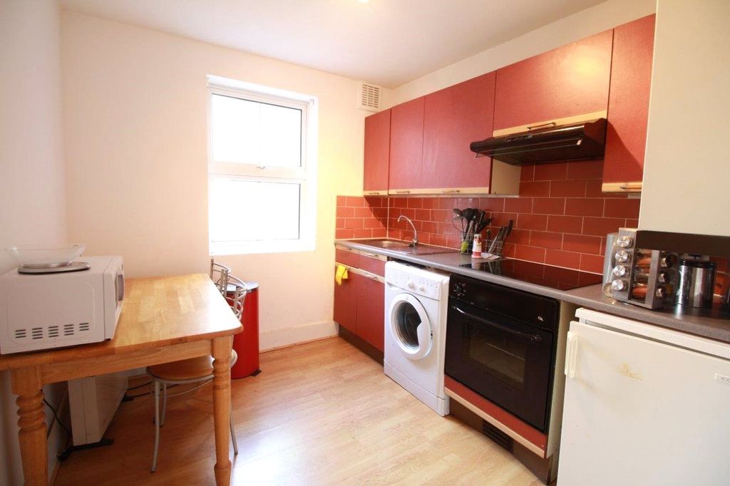 Property photo 2 of 7 Picture No. 04
