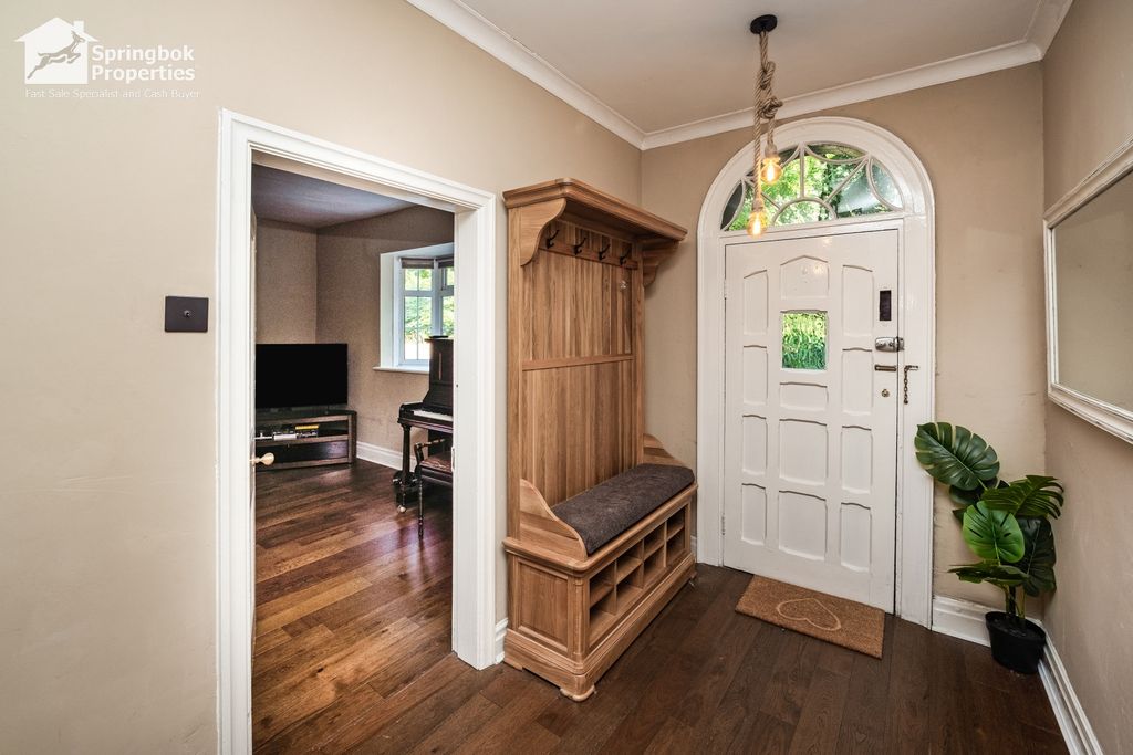 Property photo 2 of 16 Image 1