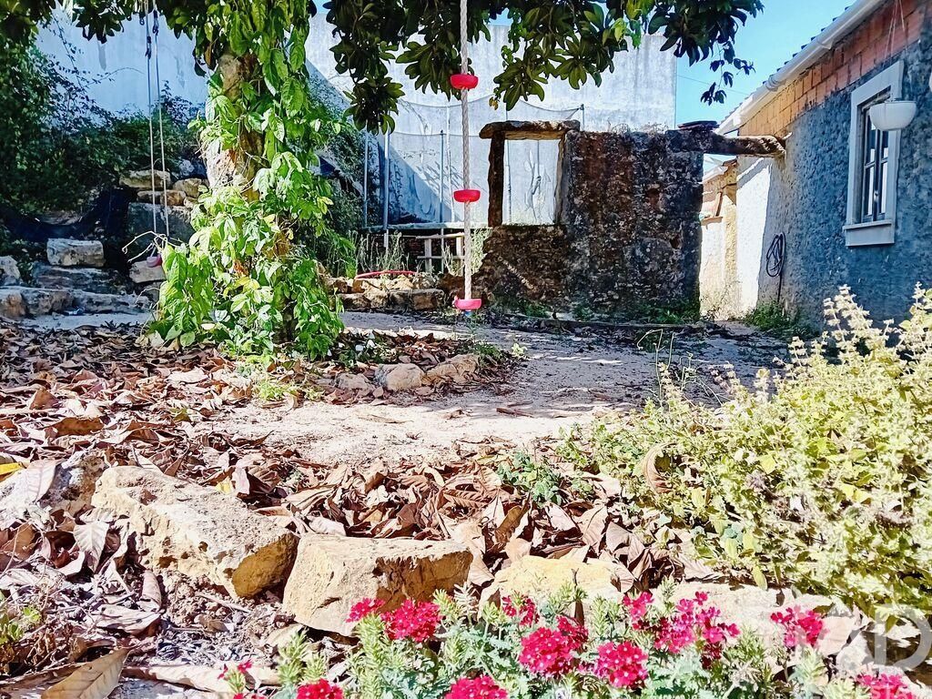 Property photo 3 of 40