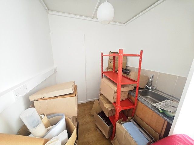 Property photo 3 of 3