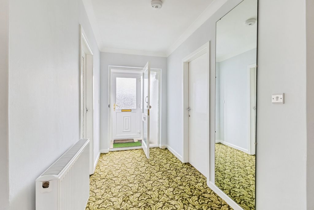 Property photo 2 of 25 Pbox-Img.Jpg