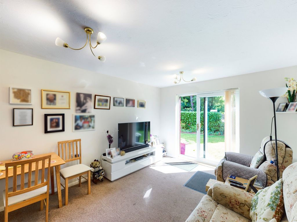 Property photo 2 of 9 Picture No. 06