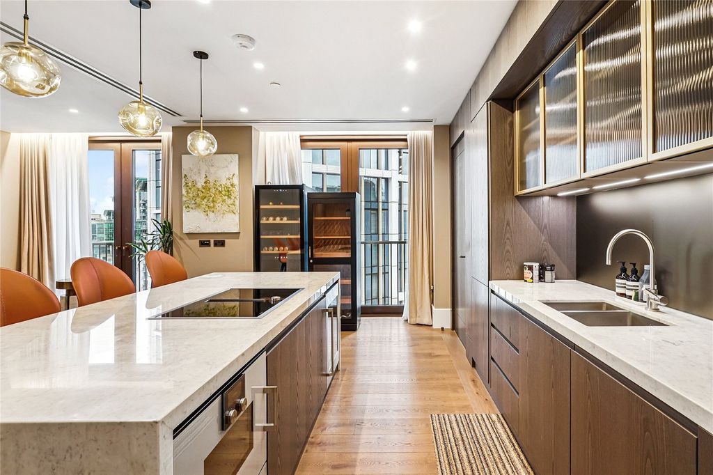 Additional image 11 of 6 bed flat to rentOak Lane, London SW8