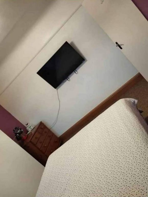 Property photo 3 of 3
