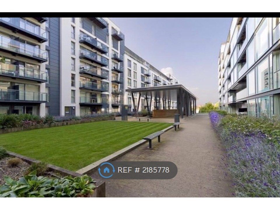 Property photo 2 of 8