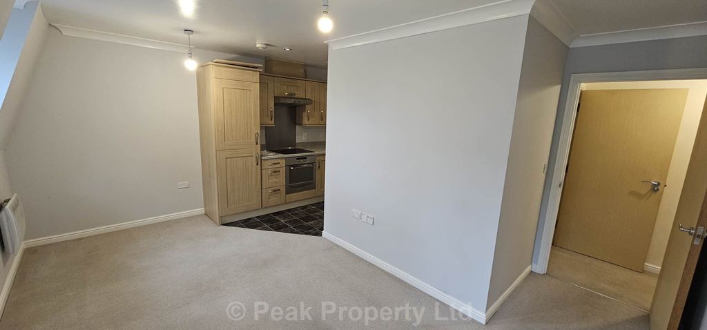 Property photo 3 of 7