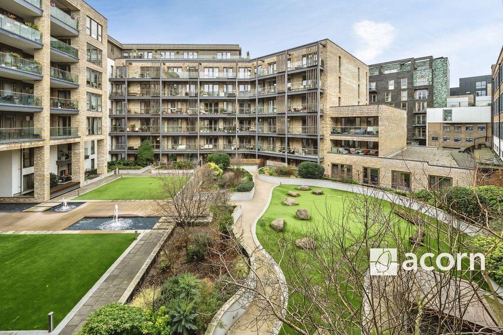 Property photo 2 of 18 External