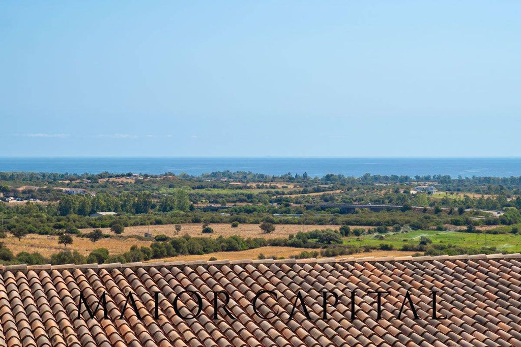 Property photo 3 of 23