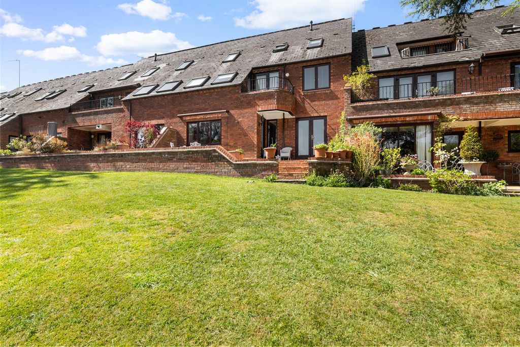 Additional image 14 of 2 bed flat for saleAvonside, Mill Lane, Stratford Upon Avon CV37