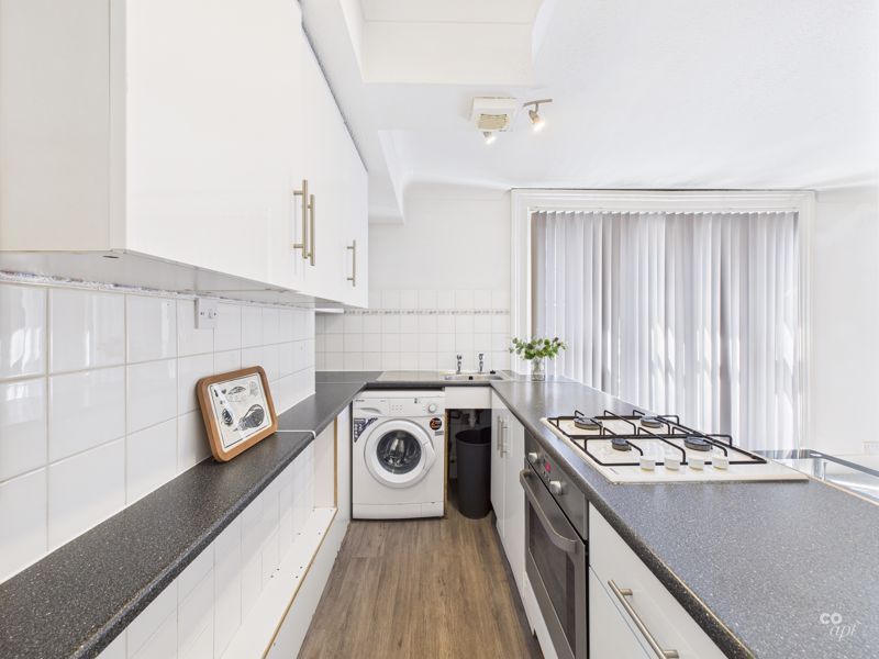 Property photo 3 of 14 Photo 10