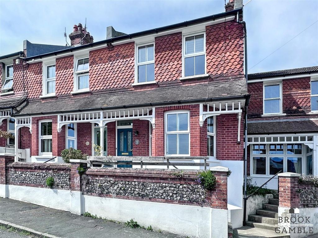 Property photo 1 of 26 01323 438506