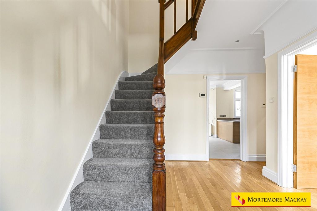 Property photo 3 of 23 25_30211_Watermarked.Jpg