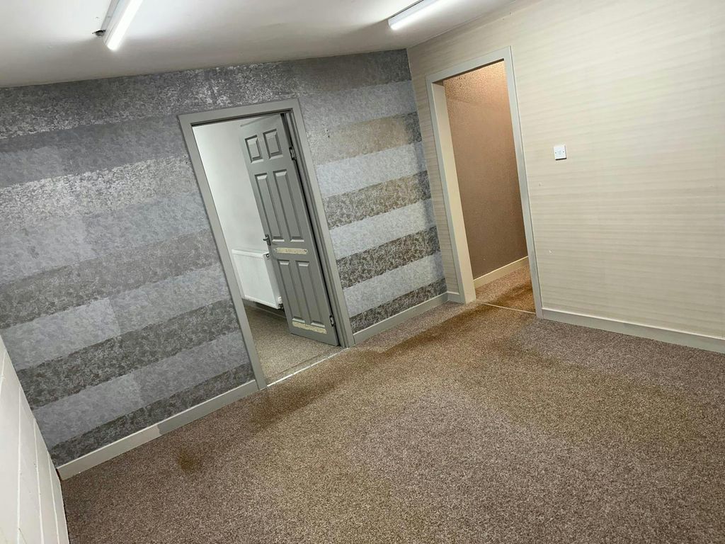 Property photo 3 of 7 5E0Cbeee655342c7Aa3A8536Ed0d79E6.Jpg