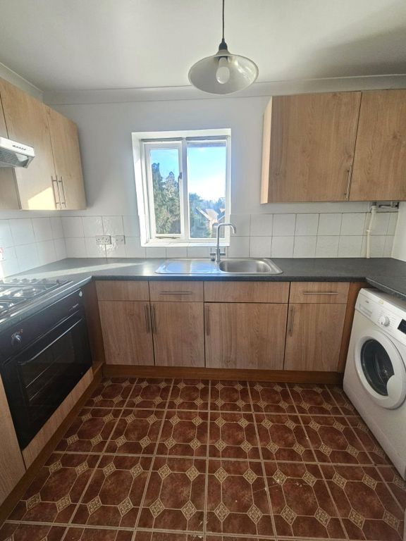 Property photo 3 of 6 Picture No. 06